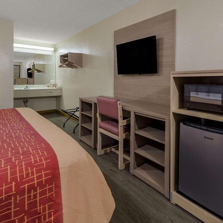 Rodeway Inn Elkton Extérieur photo