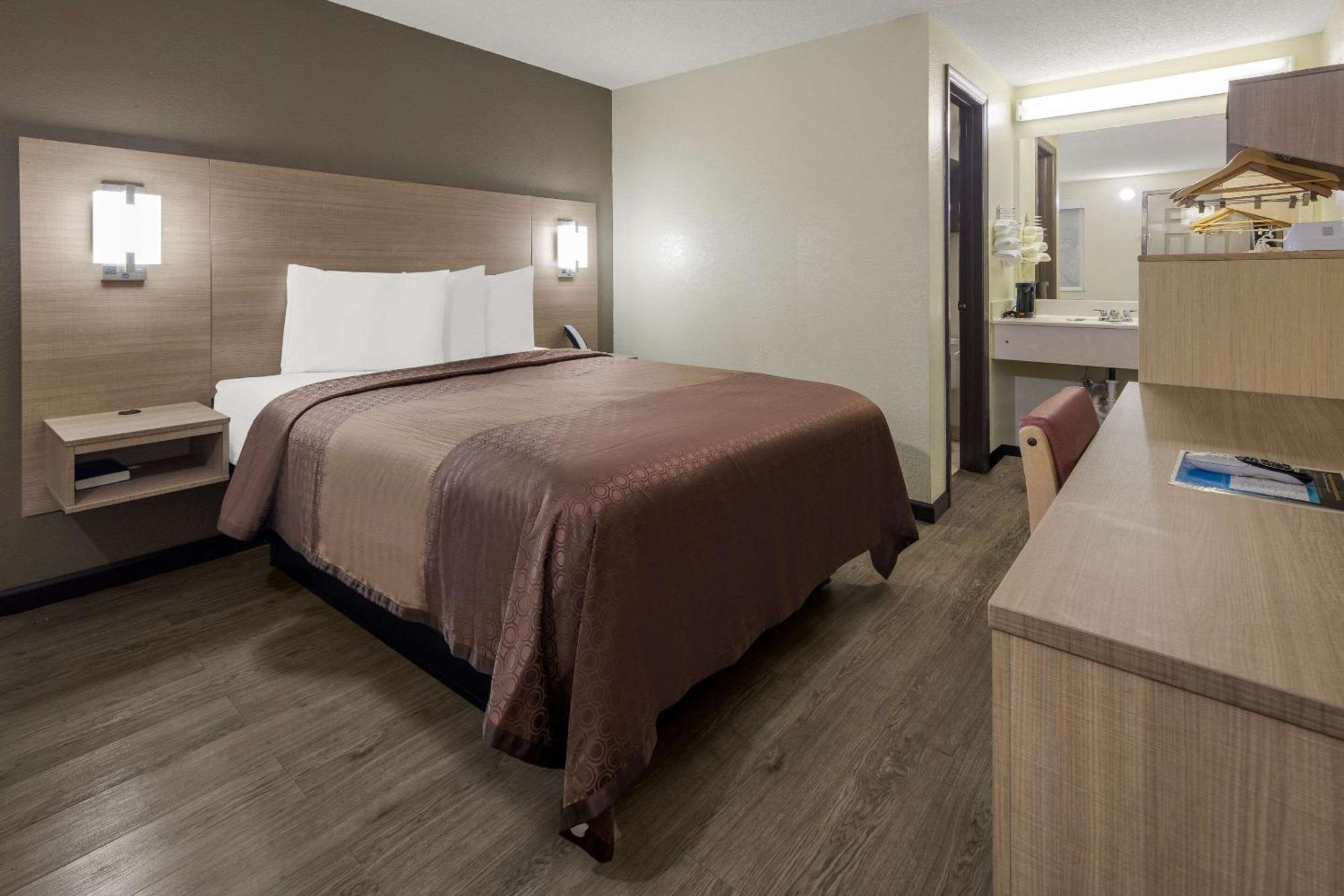 Rodeway Inn Elkton Extérieur photo